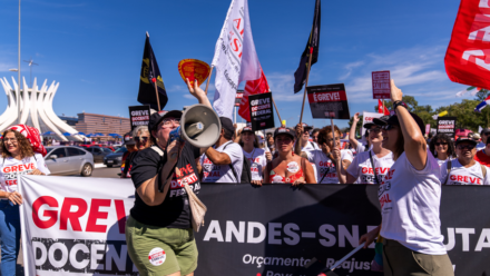 TODO APOIO À GREVE NA EDUCAÇÃO FEDERAL!