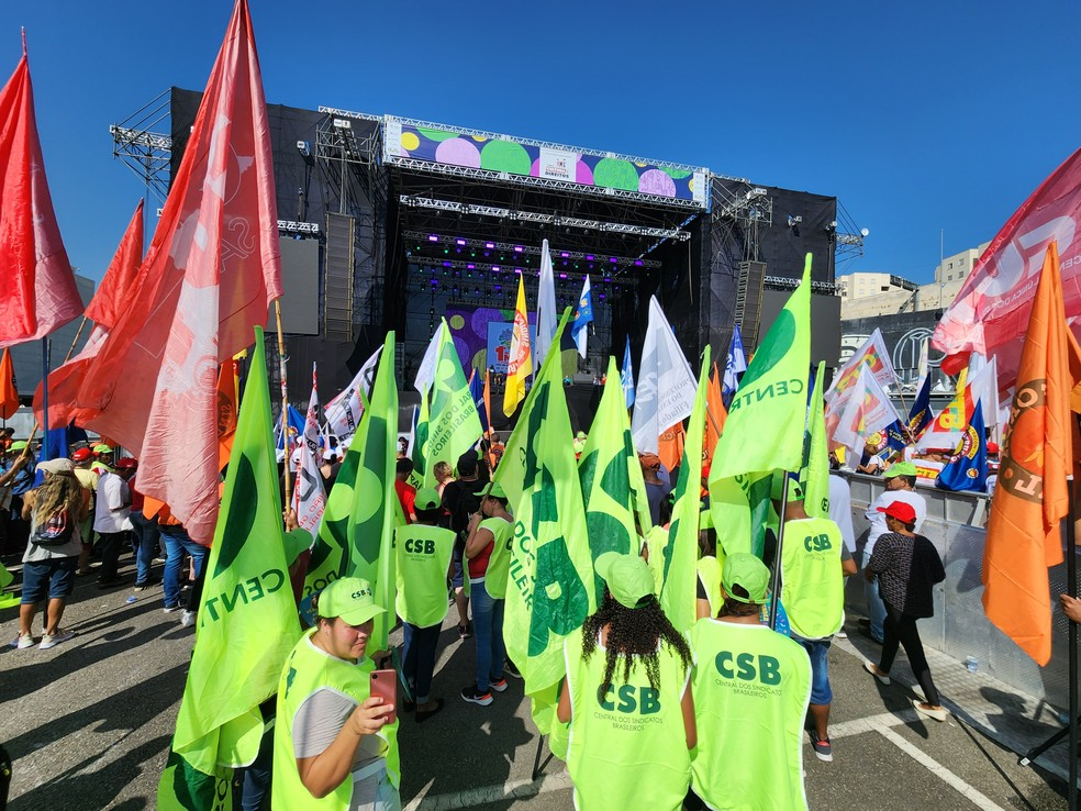 Greves e sindicalização no Brasil em 2024