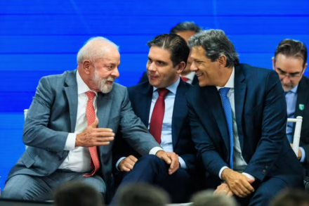 A posição dos comunistas diante da conjuntura política nacional