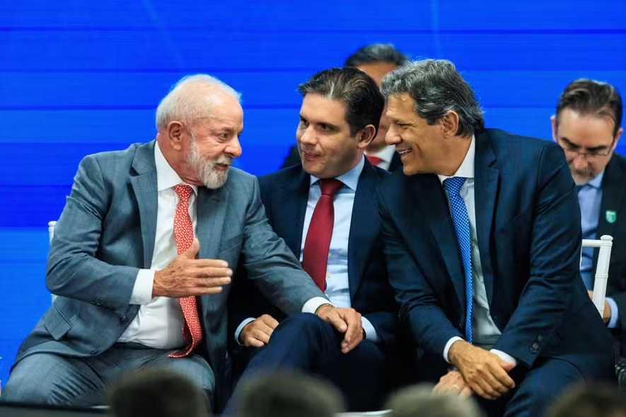 A posição dos comunistas diante da conjuntura política nacional