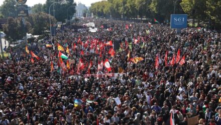 Por um 1º de maio dos trabalhadores, sem ilusões com a burguesia!, por Encontro Comunista